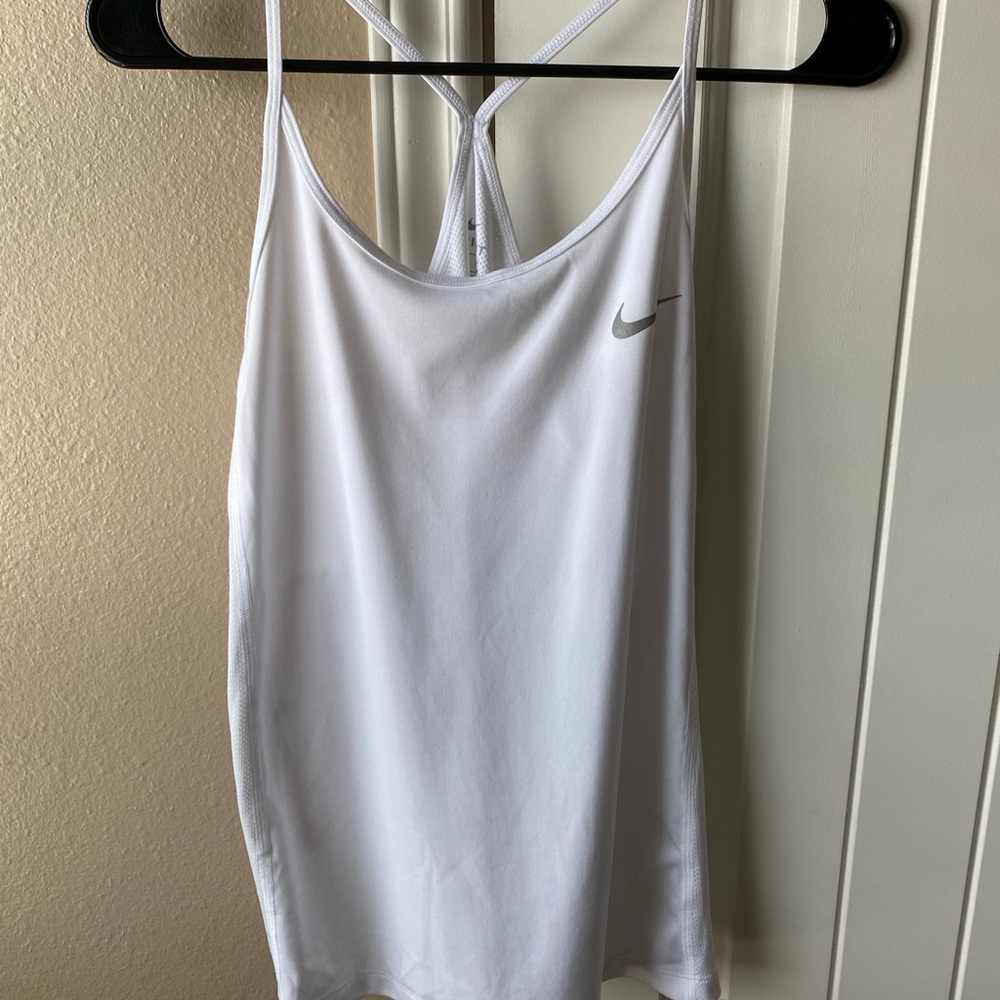 NIKE: WHITE ATHLETIC TANK